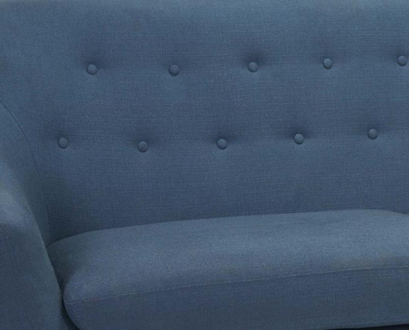 ejemplo de tapizado de sofá en color azul acero