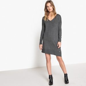 vestido de color gris antracita