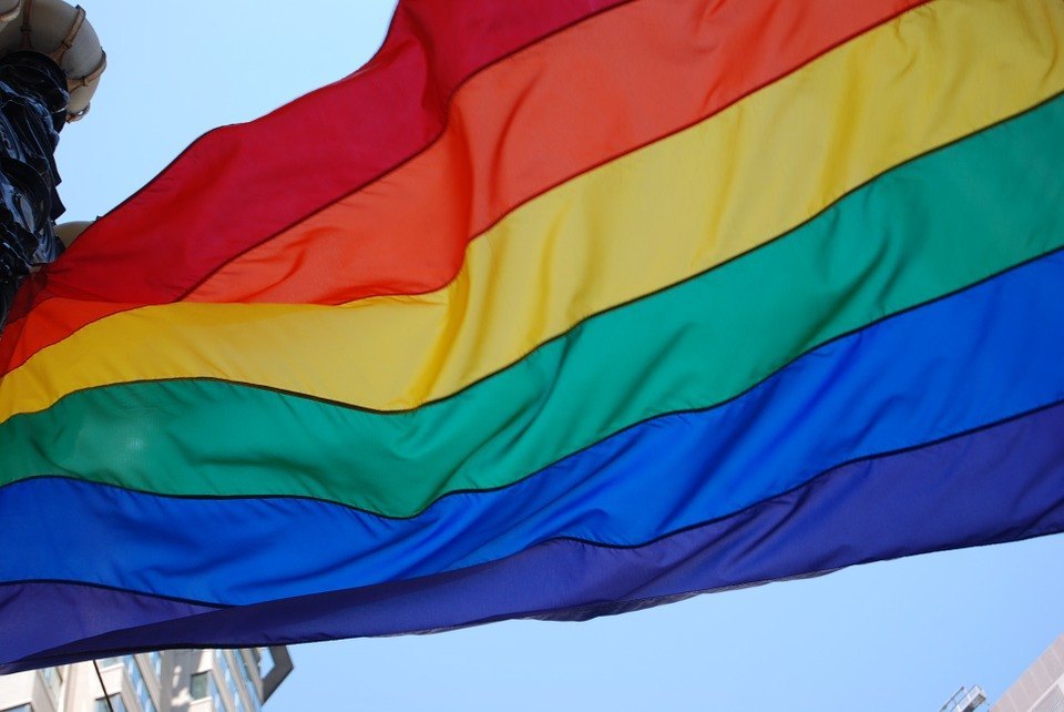 Significado de los colores de la bandera gay